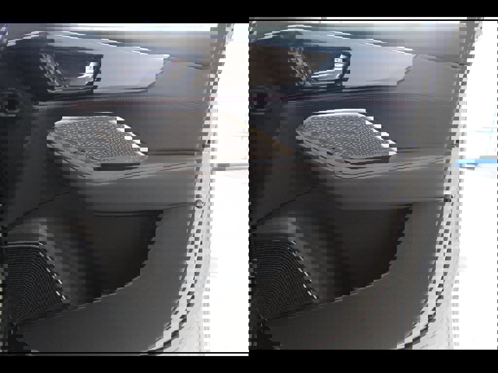 Used 2023 Acura MDX A-Spec image 25