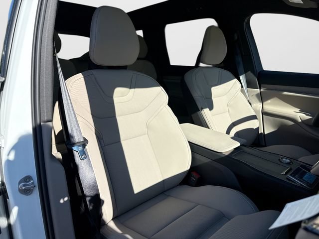 New 2026 Volvo EX90 Plus AWD/4WD image 27