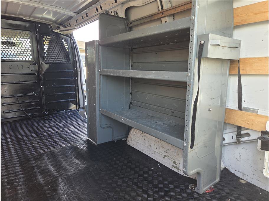 Used 2019 Chevrolet Express 2500 w/ Driver Convenience Package RWD image 27