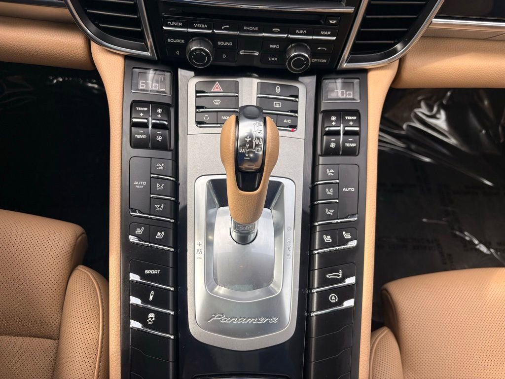 Used 2013 Porsche Panamera Platinum Edition image 38