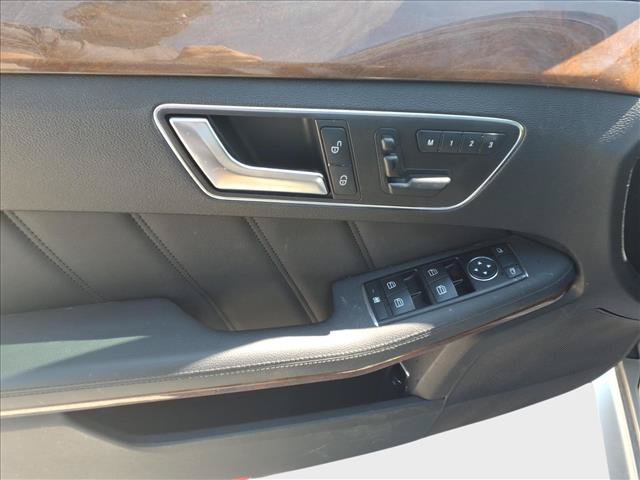 Used 2013 Mercedes-Benz E 350 4MATIC Sedan image 16