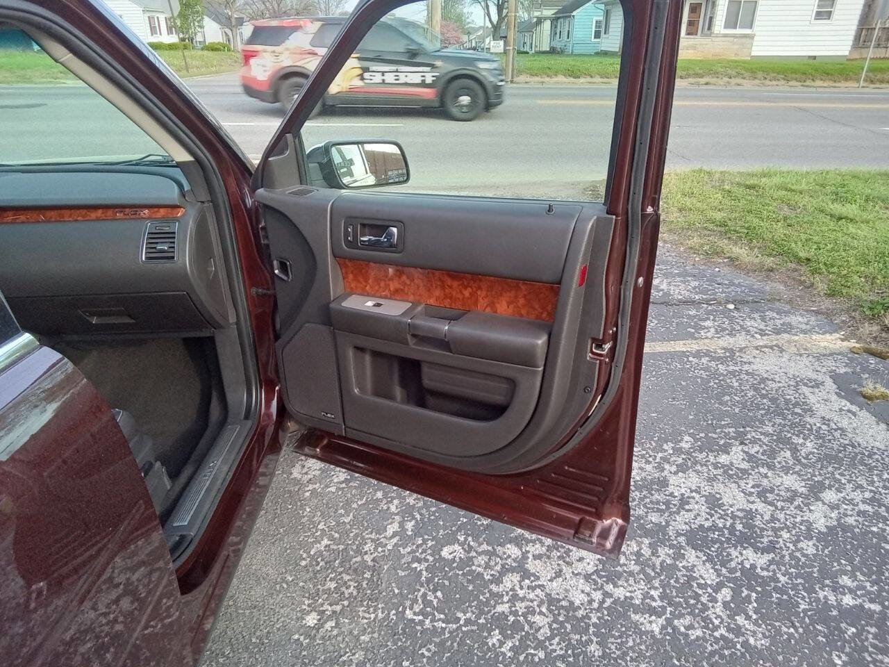 Used 2012 Ford Flex Limited w/ Trailer Tow Pkg Class III image 4