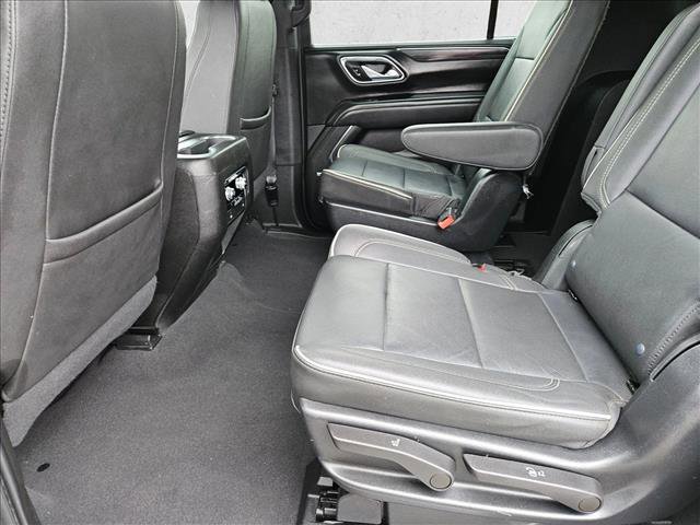 Used 2023 GMC Yukon XL SLT image 23