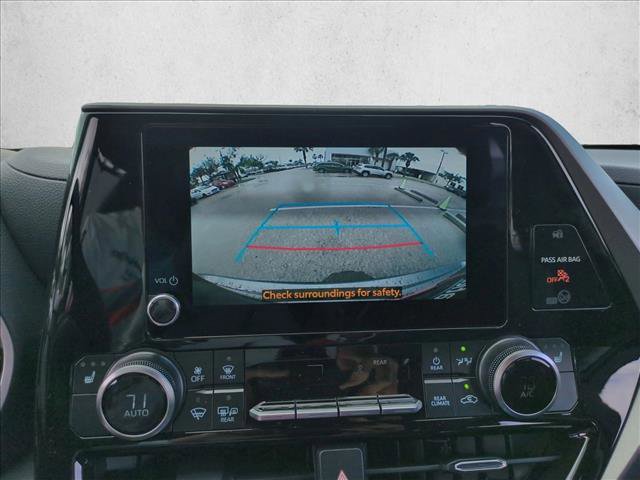 Certified 2026 Toyota Highlander XLE image 13