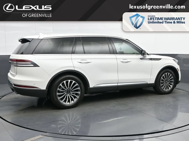 Used 2023 Lincoln Aviator Reserve w/ Equipment Group 201A RWD image 8