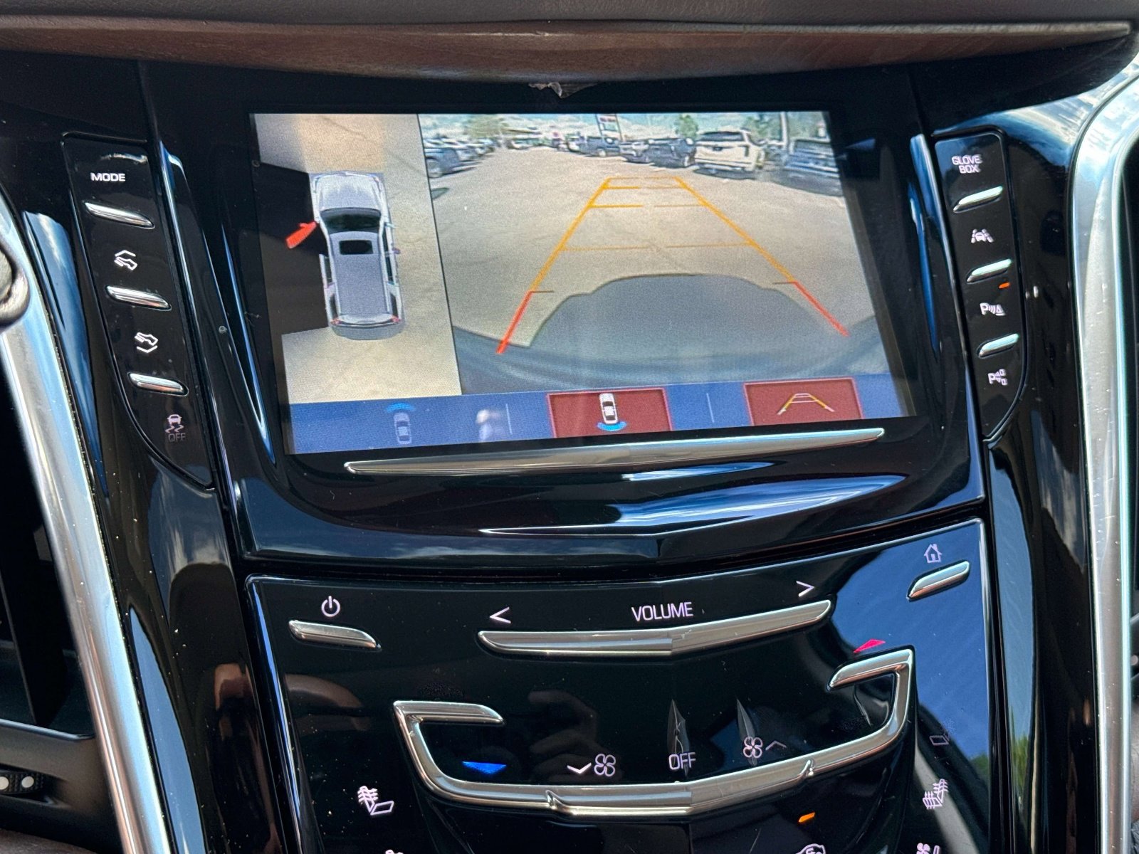 Used 2019 Cadillac Escalade Luxury image 10