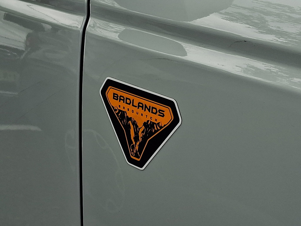 Used 2024 Ford Bronco Badlands AWD/4WD image 4