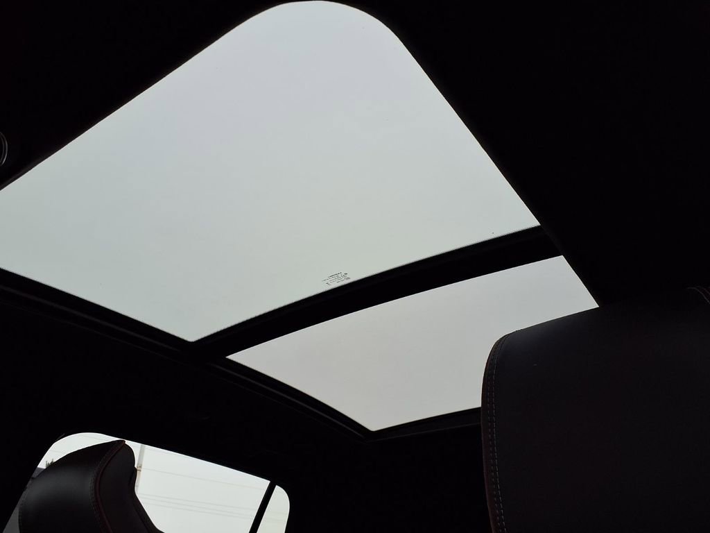 Used 2024 Jeep Wagoneer Launch Edition image 9