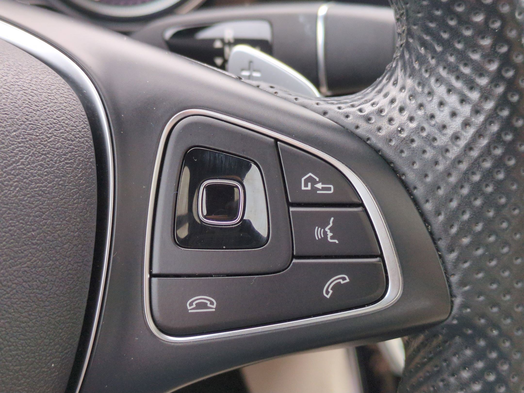 Used 2017 Mercedes-Benz E 300 4MATIC image 19