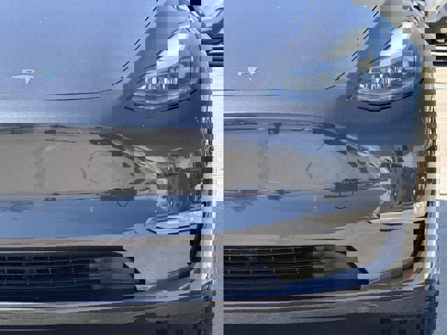 Used 2025 Tesla Model Y Performance image 9