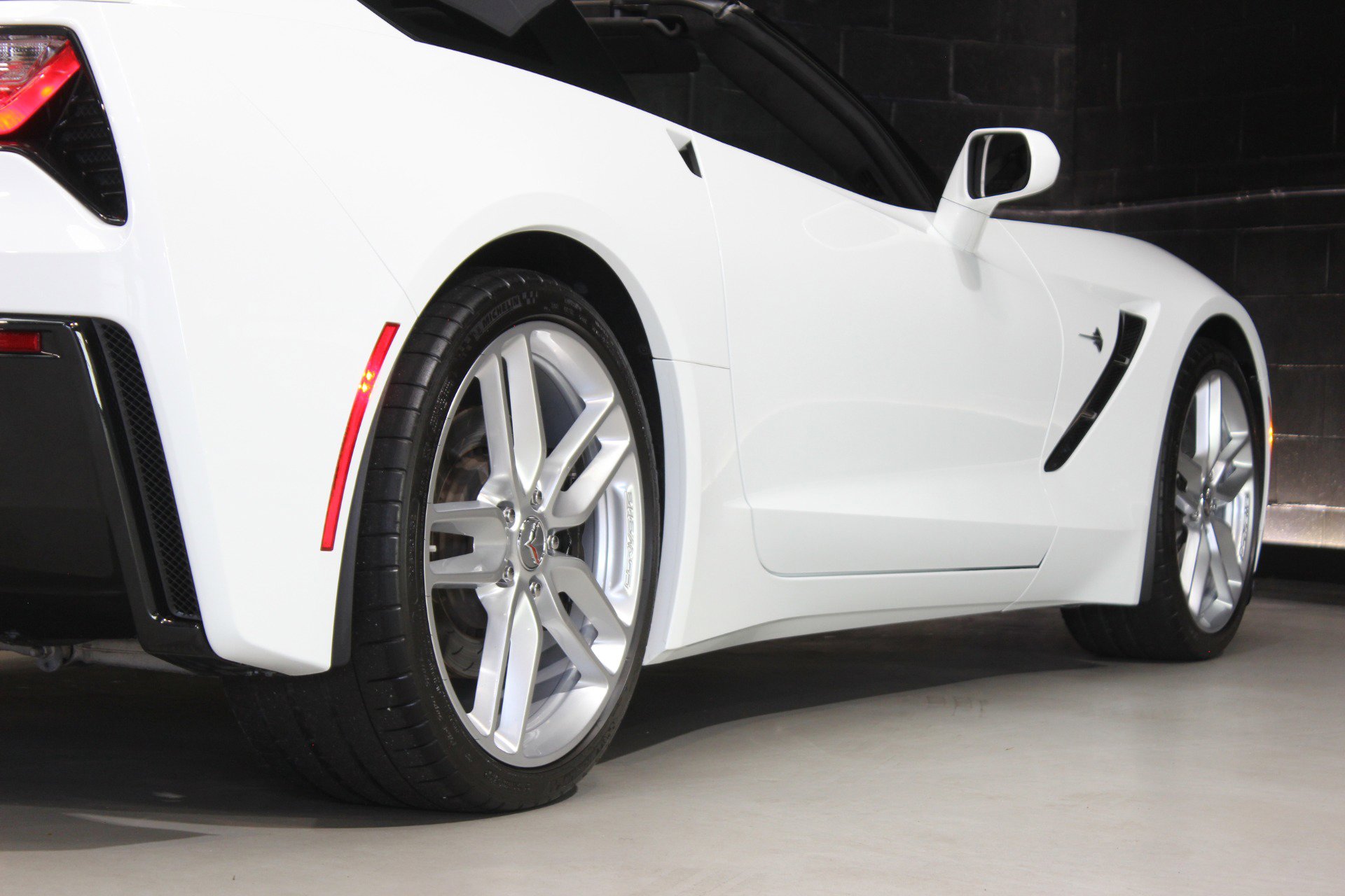 Used 2019 Chevrolet Corvette Stingray Coupe image 27