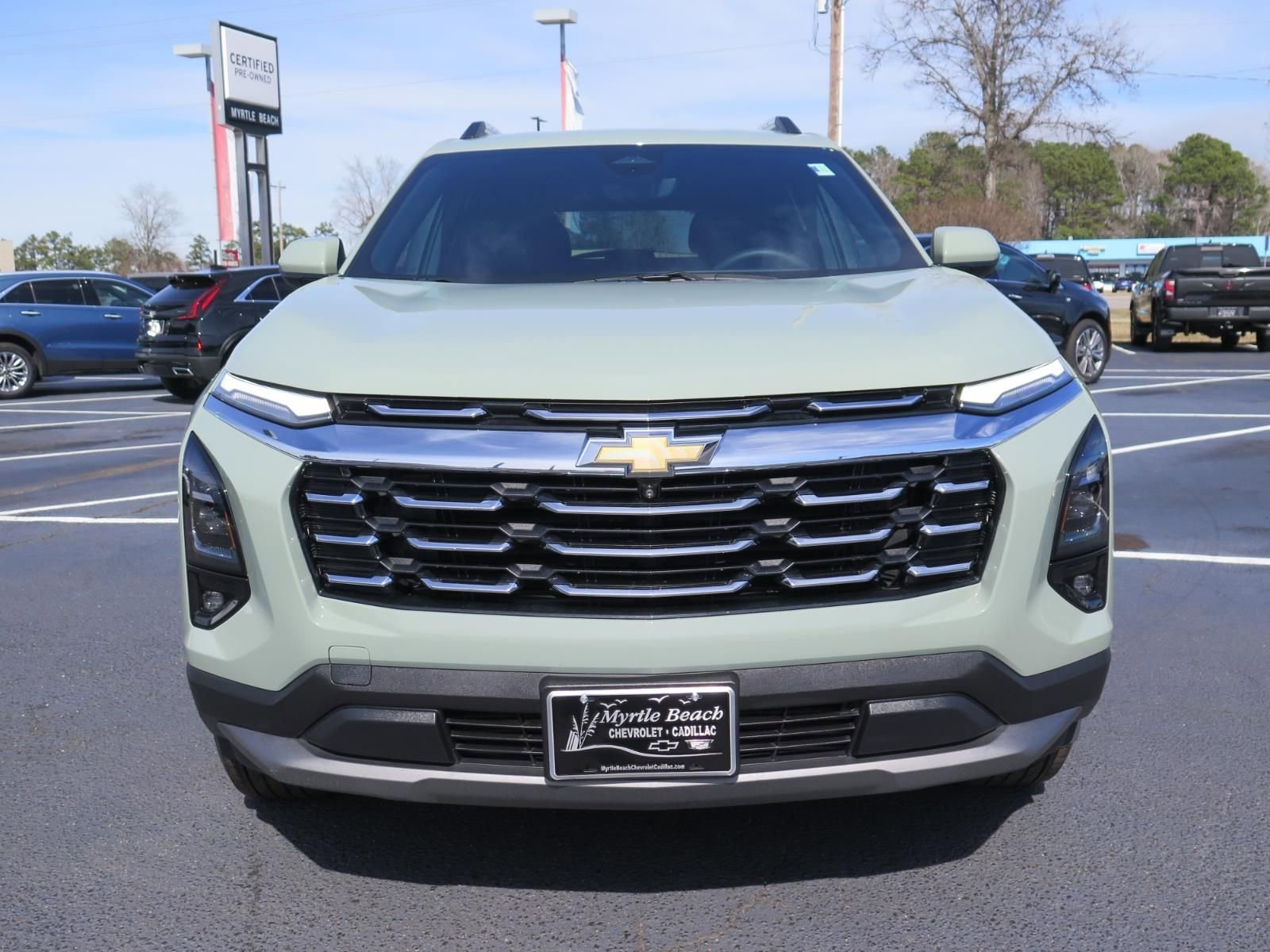 Used 2025 Chevrolet Equinox LT w/ Convenience Package II image 9