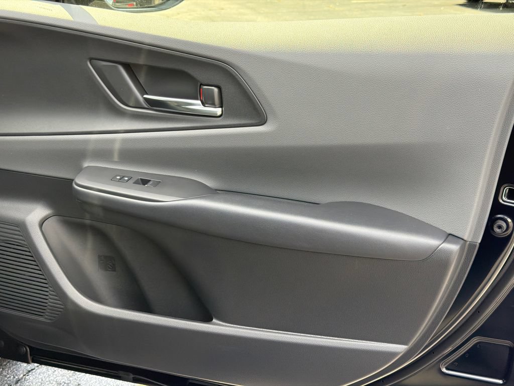 New 2027 Toyota Prius XLE FWD image 12