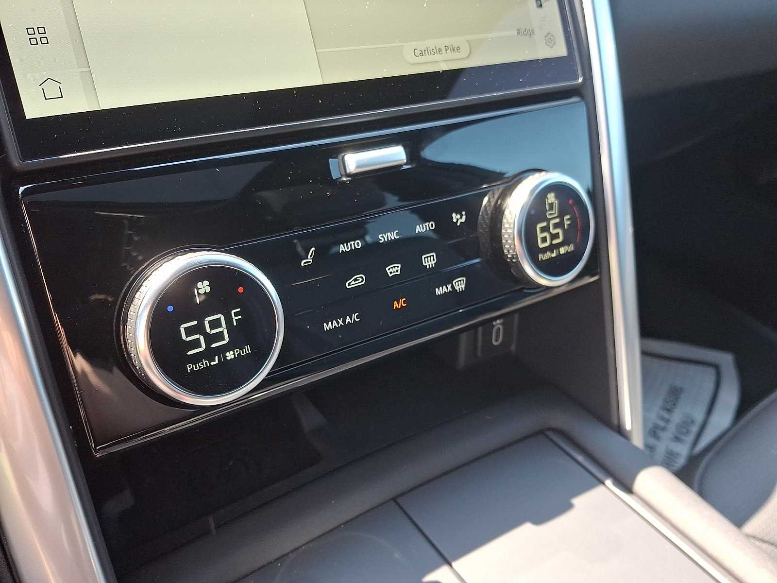New 2026 Land Rover Discovery S AWD/4WD image 14