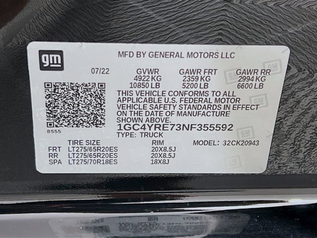 Certified 2022 Chevrolet Silverado 2500 High Country w/ LPO, Dark Essentials Package image 34