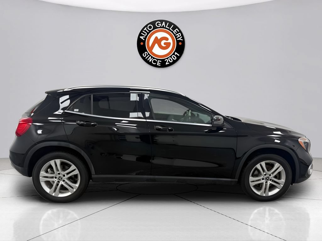 Used 2018 Mercedes-Benz GLA 250 4MATIC image 2