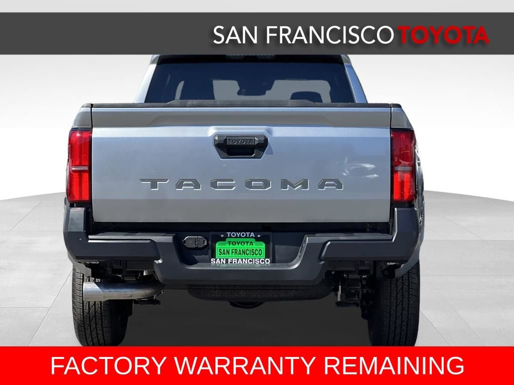 Used 2025 Toyota Tacoma SR image 4