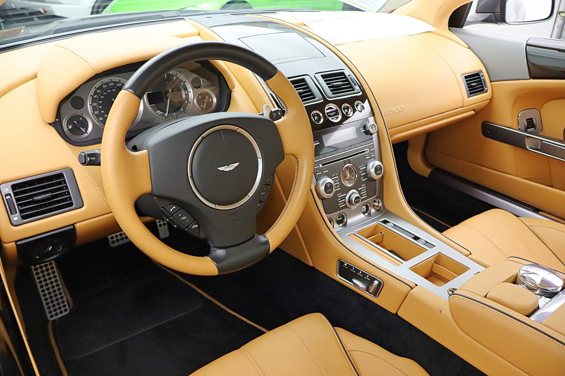 Used 2012 Aston Martin Virage Coupe RWD image 23