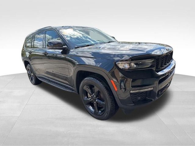 Used 2023 Jeep Grand Cherokee L Limited w/ Luxury Tech Group II AWD/4WD image 3