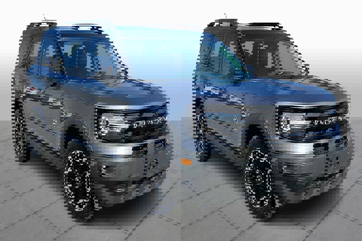 Used 2022 Ford Bronco Sport Outer Banks w/ Tech Package image 4