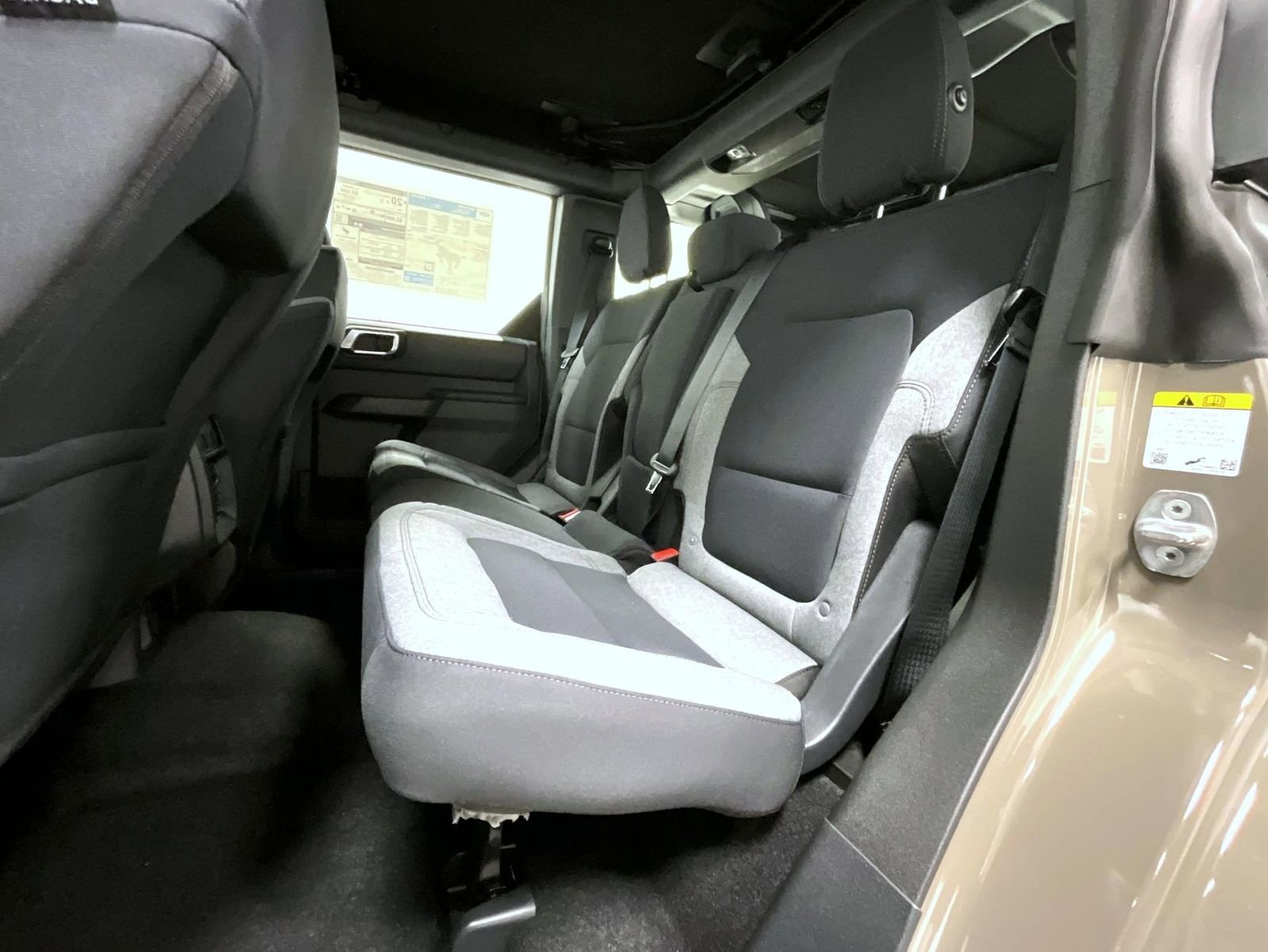 New 2025 Ford Bronco Base image 11