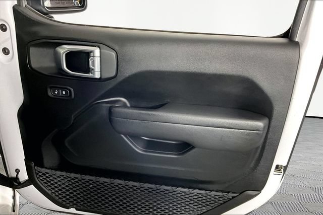 Used 2023 Jeep Wrangler Sport AWD/4WD image 22