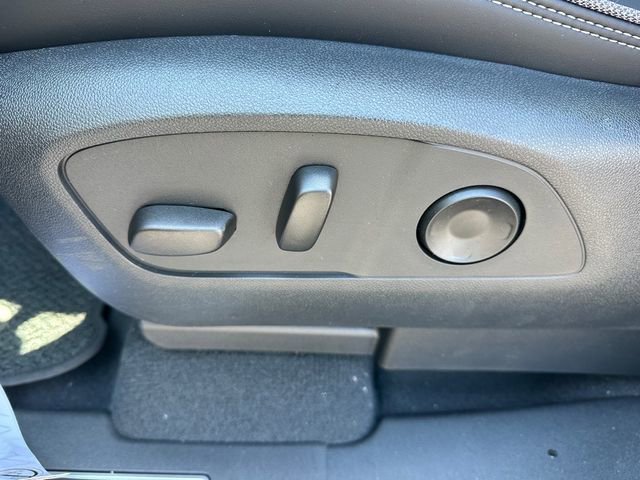 New 2025 GMC Sierra EV Denali image 27