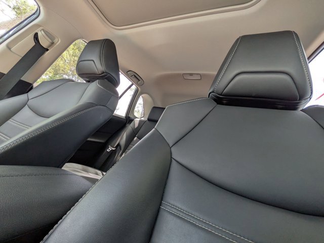 Used 2024 Toyota RAV4 XLE Premium image 16
