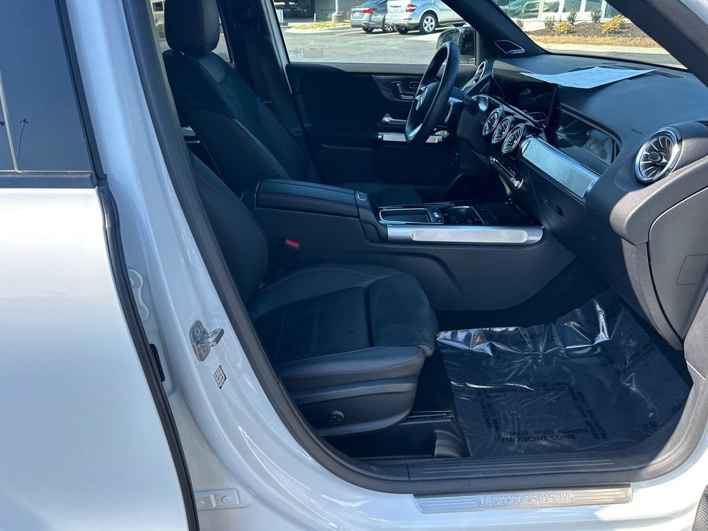 Certified 2024 Mercedes-Benz GLB 250 image 14
