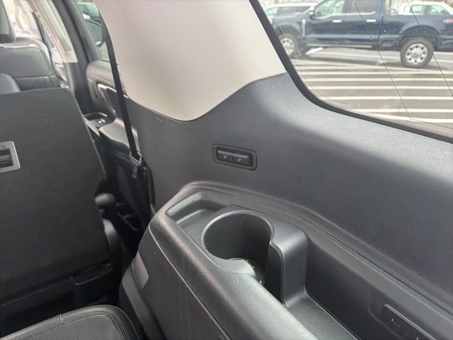 Used 2025 Ford Expedition Max Platinum w/ Driver's Package image 24