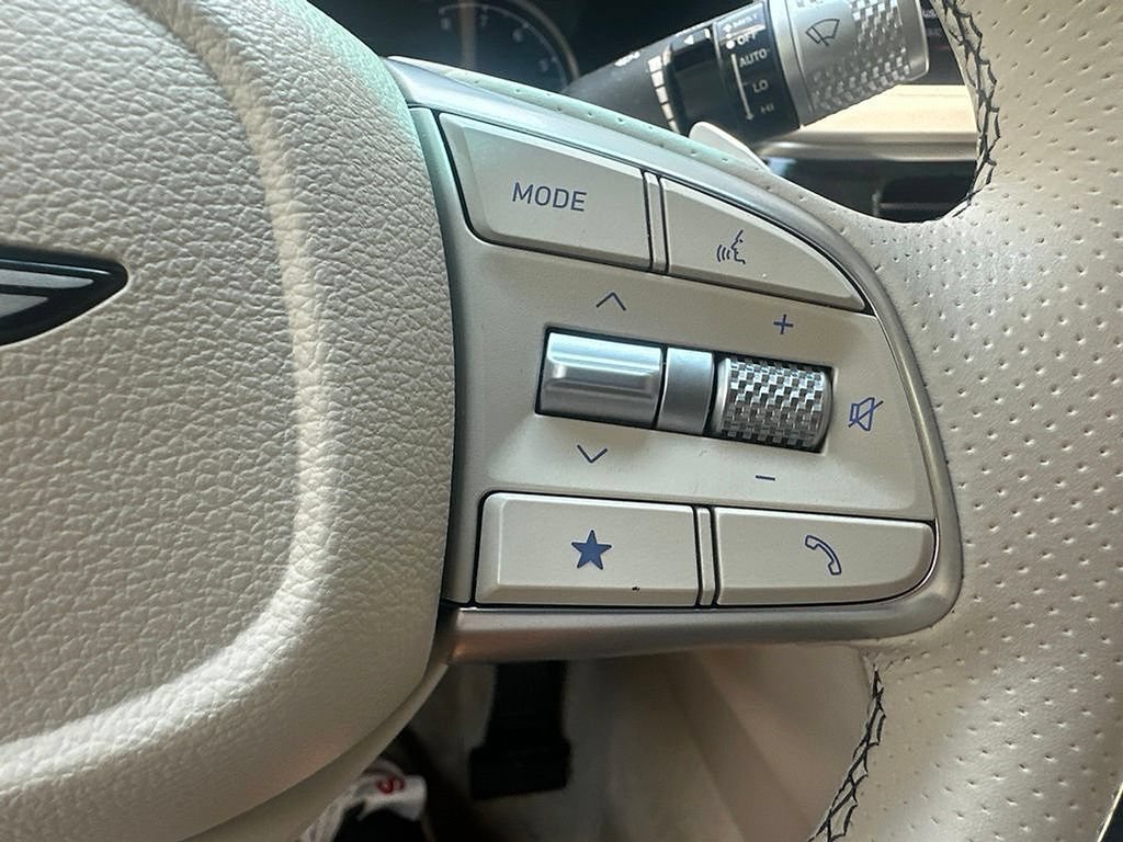 Certified 2026 Genesis G70 2.5T Prestige AWD/4WD image 10