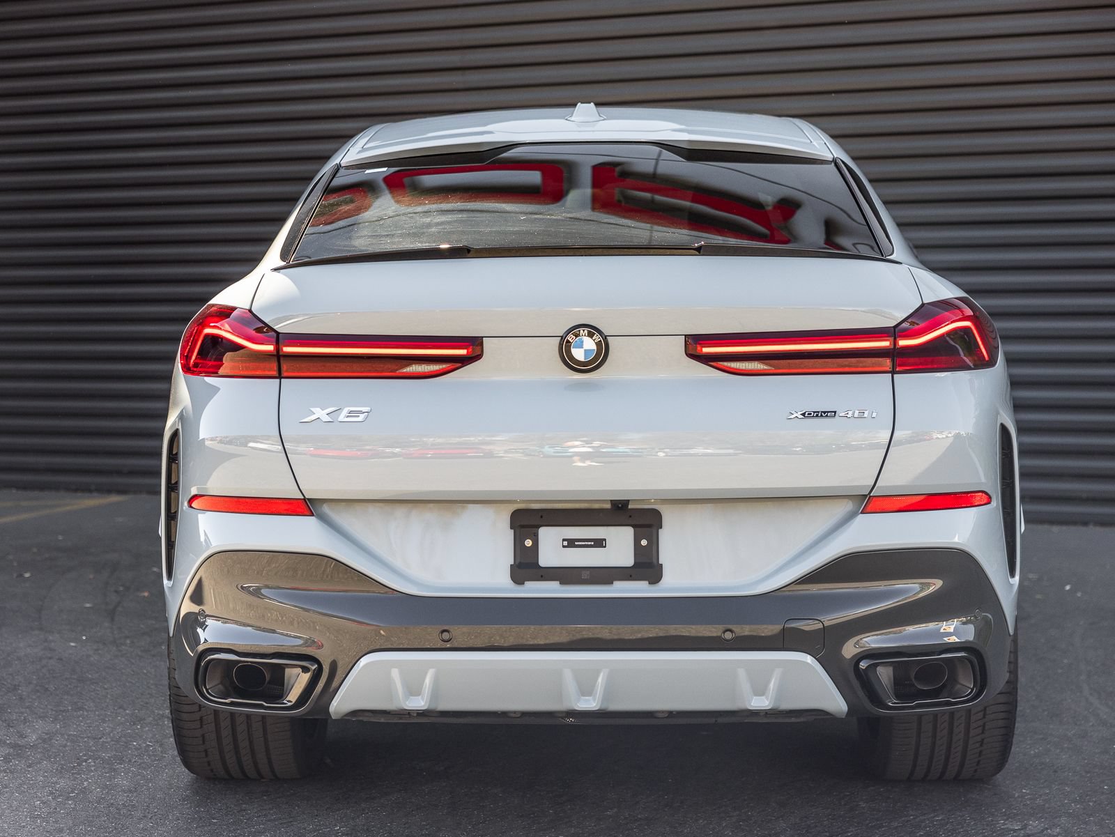 Used 2026 BMW X6 xDrive40i w/ Premium Package AWD/4WD image 8