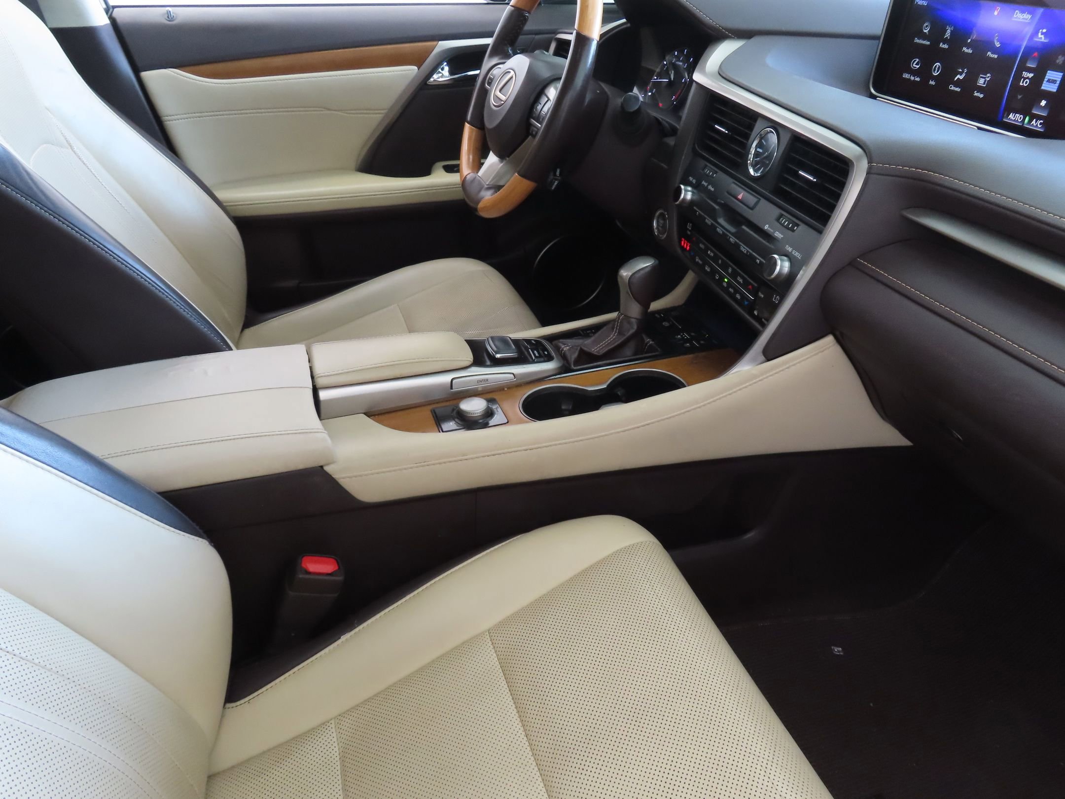 Used 2018 Lexus RX 350 FWD w/ Premium Package image 27