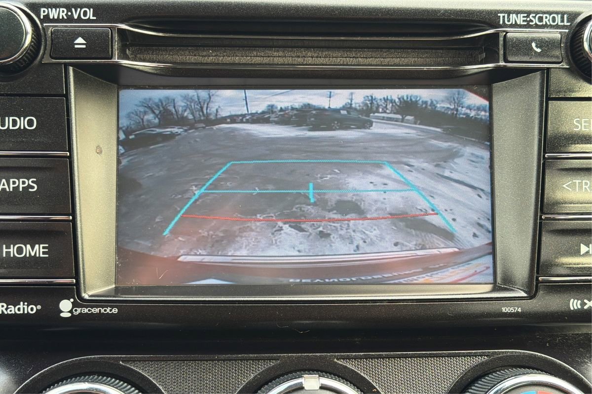 Used 2018 Toyota RAV4 LE w/ All Weather Liner Package image 28