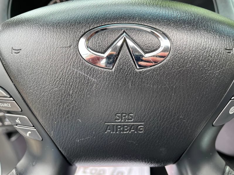 Used 2013 INFINITI JX35 AWD w/ Premium Pkg image 15