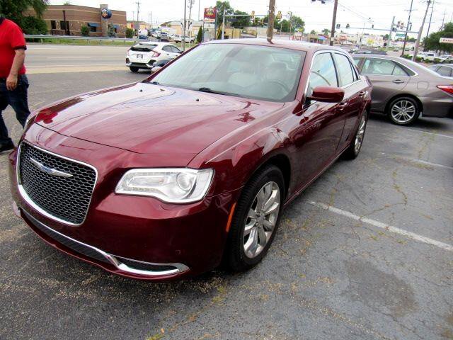 Used 2019 Chrysler 300 Touring L w/ Quick Order Package 22F