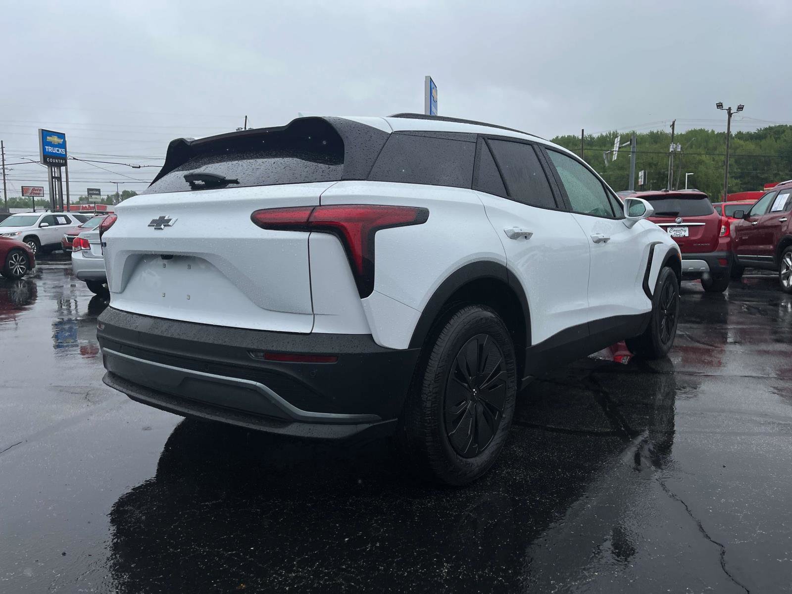 New 2025 Chevrolet Blazer EV LT image 4