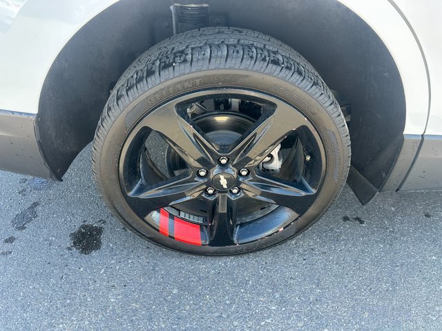 Used 2020 Chevrolet Equinox Premier w/ Premier Redline Edition image 10