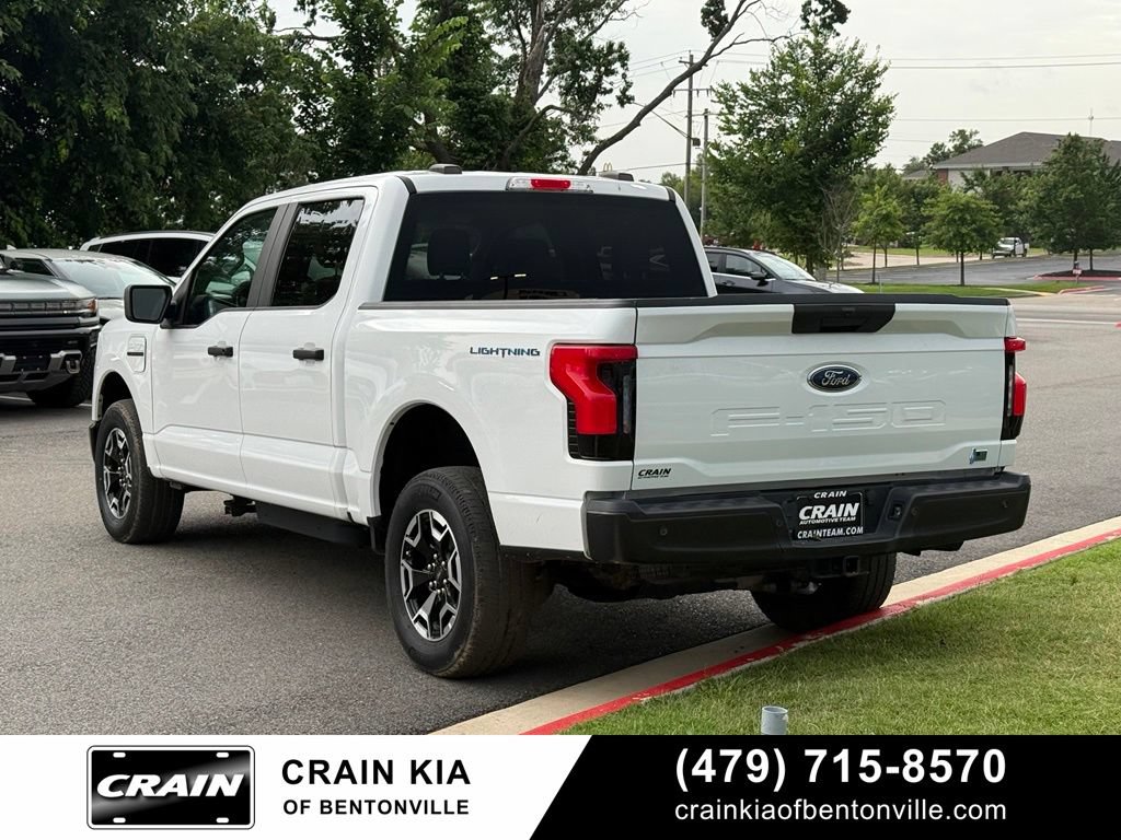Used 2022 Ford F150 Lightning Pro AWD/4WD image 5