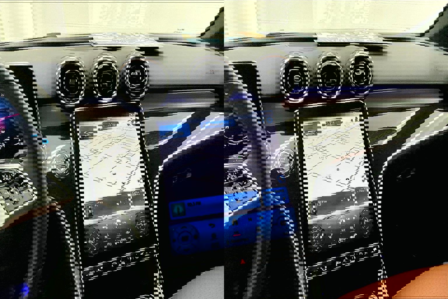 Certified 2024 Mercedes-Benz C 300 Sedan image 5