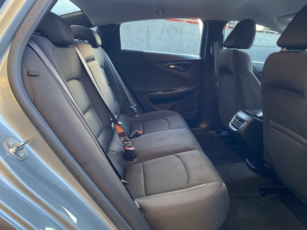 Used 2025 Chevrolet Malibu LT FWD image 17
