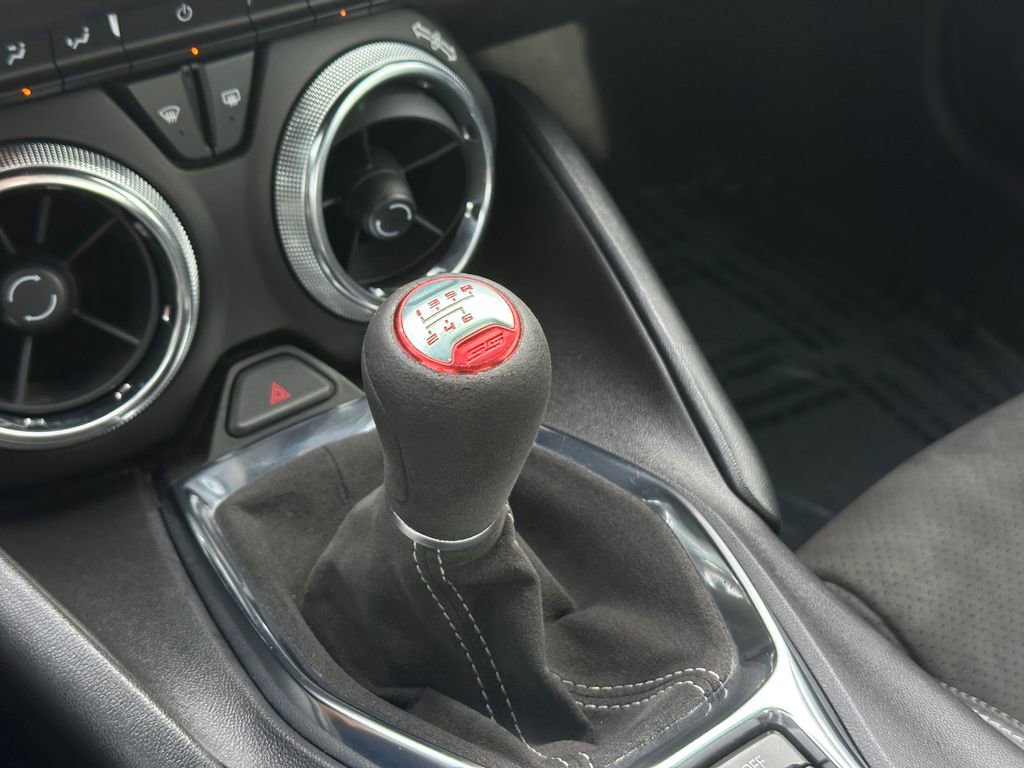 Used 2022 Chevrolet Camaro SS image 19