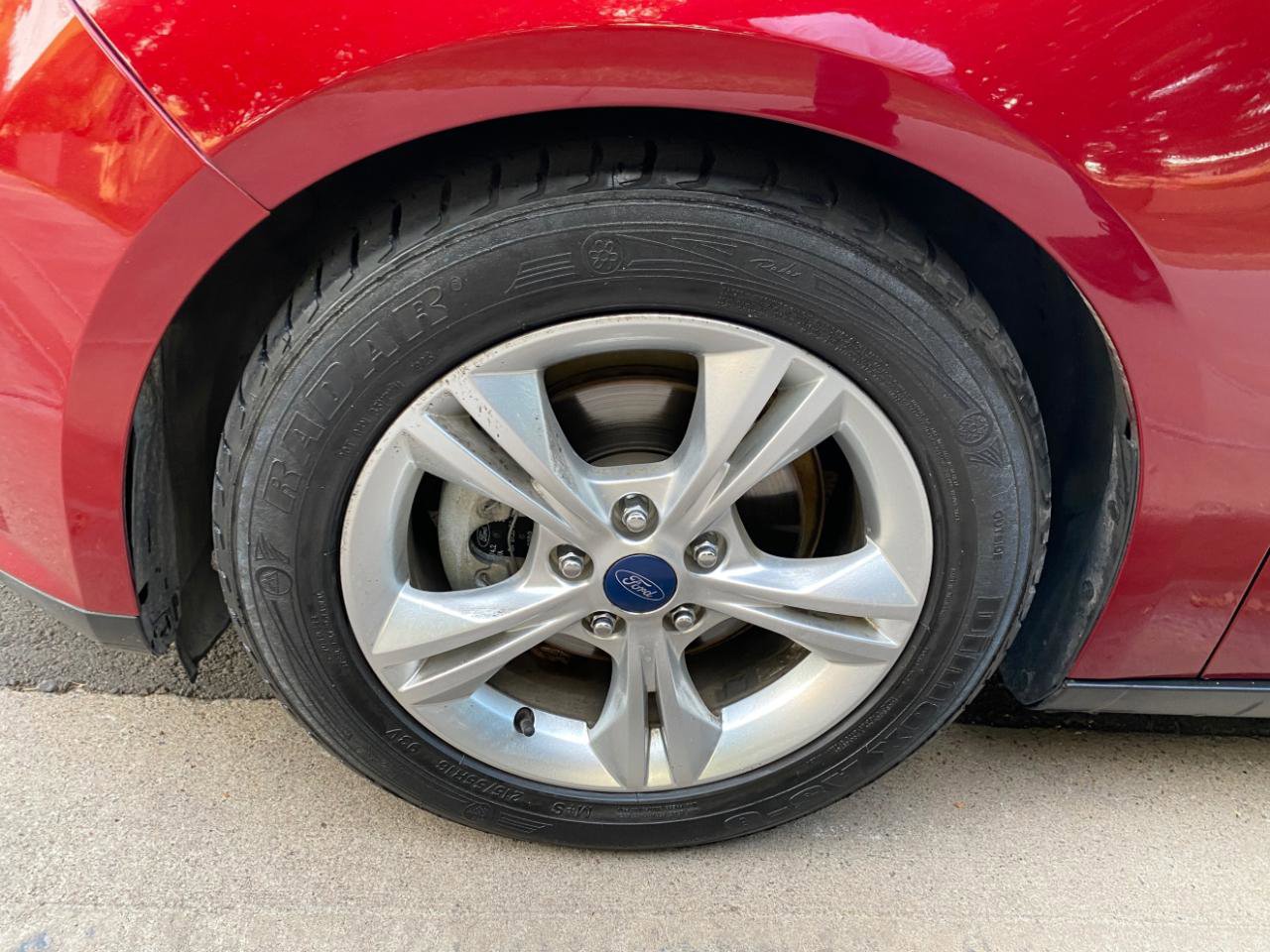 Used 2014 Ford Focus SE image 27