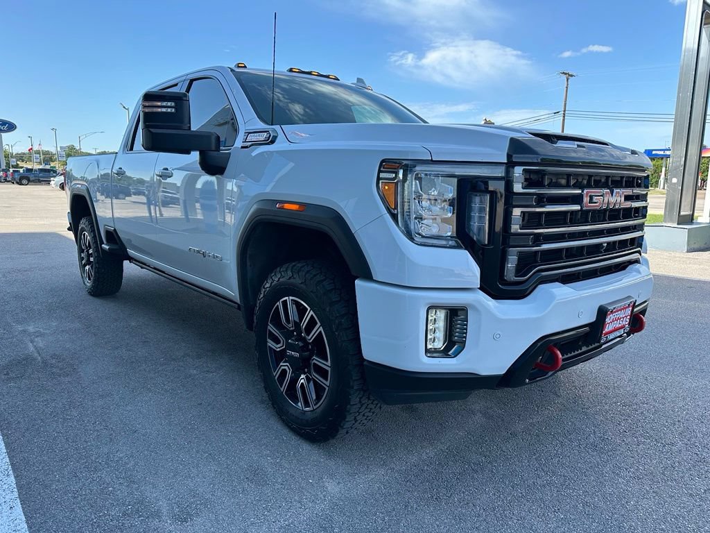 Used 2023 GMC Sierra 2500 AT4 w/ AT4 Preferred Package AWD/4WD image 4