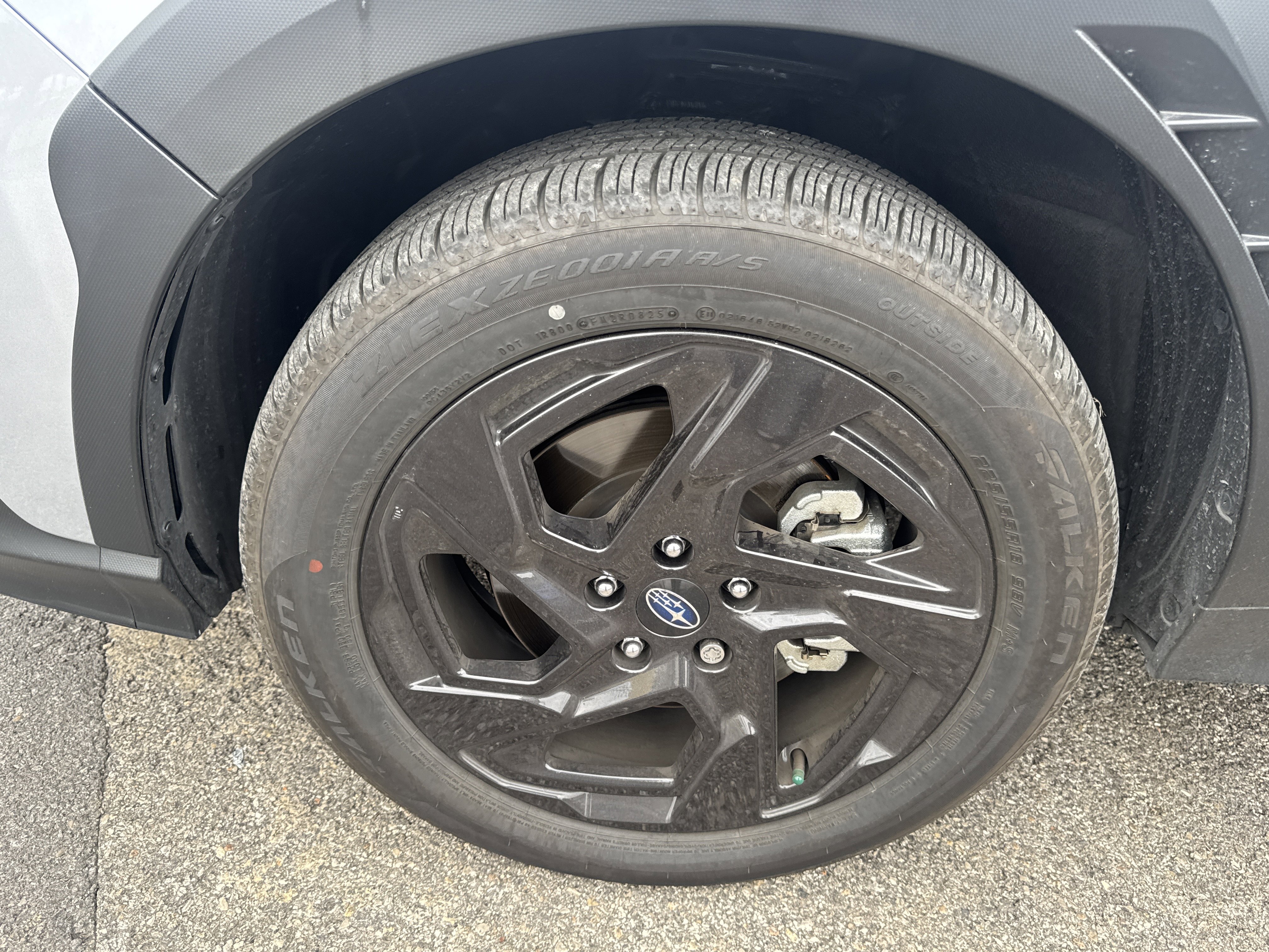 Certified 2025 Subaru Crosstrek 2.5i Sport w/ Crosstrek Mirror Package image 9