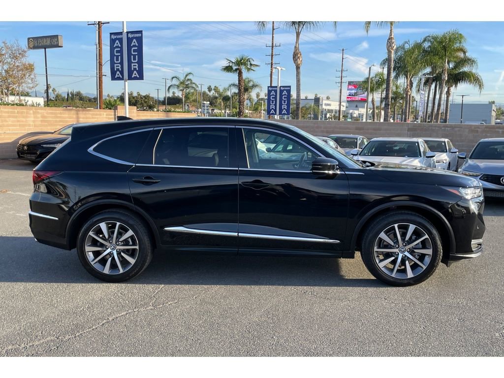 Certified 2025 Acura MDX FWD w/ Technology Package image 6