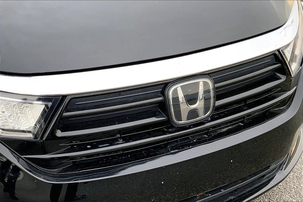 Used 2022 Honda Odyssey Touring image 25