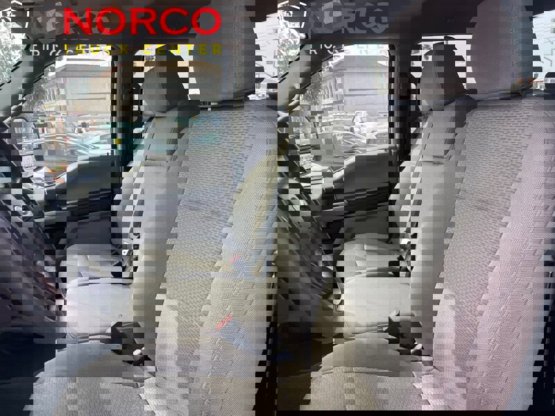 Used 2022 Ford F250 XLT image 11