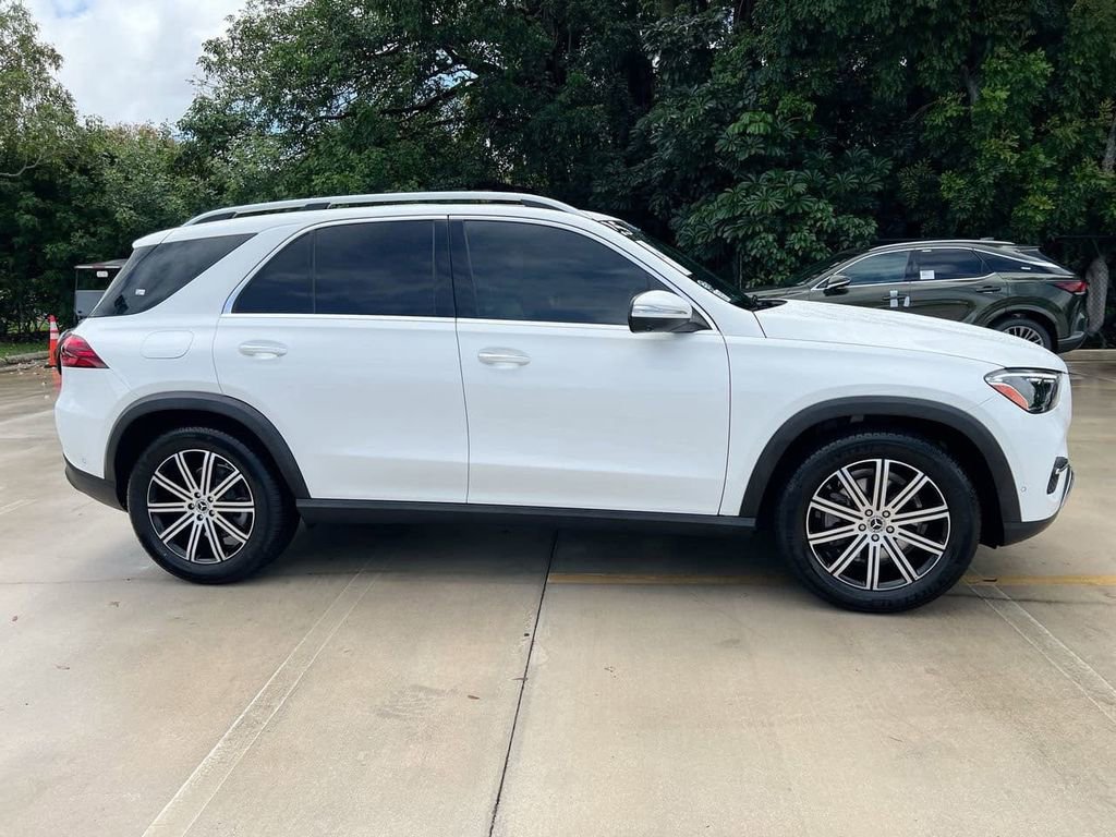 Used 2025 Mercedes-Benz GLE 350 4MATIC image 8