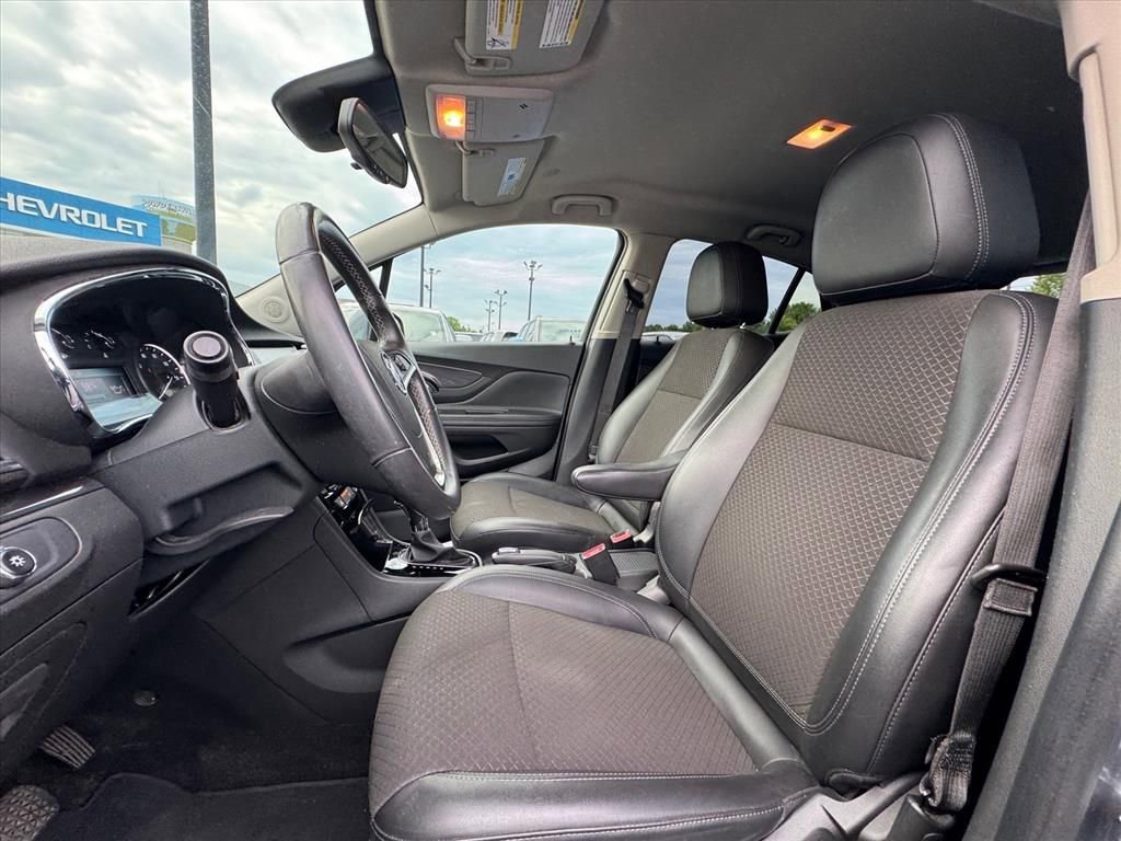 Used 2020 Buick Encore Preferred w/ Safety Package FWD image 15